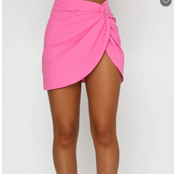 White Fox Sunset Views hot pink mini skirt XS - Picture 3 of 14